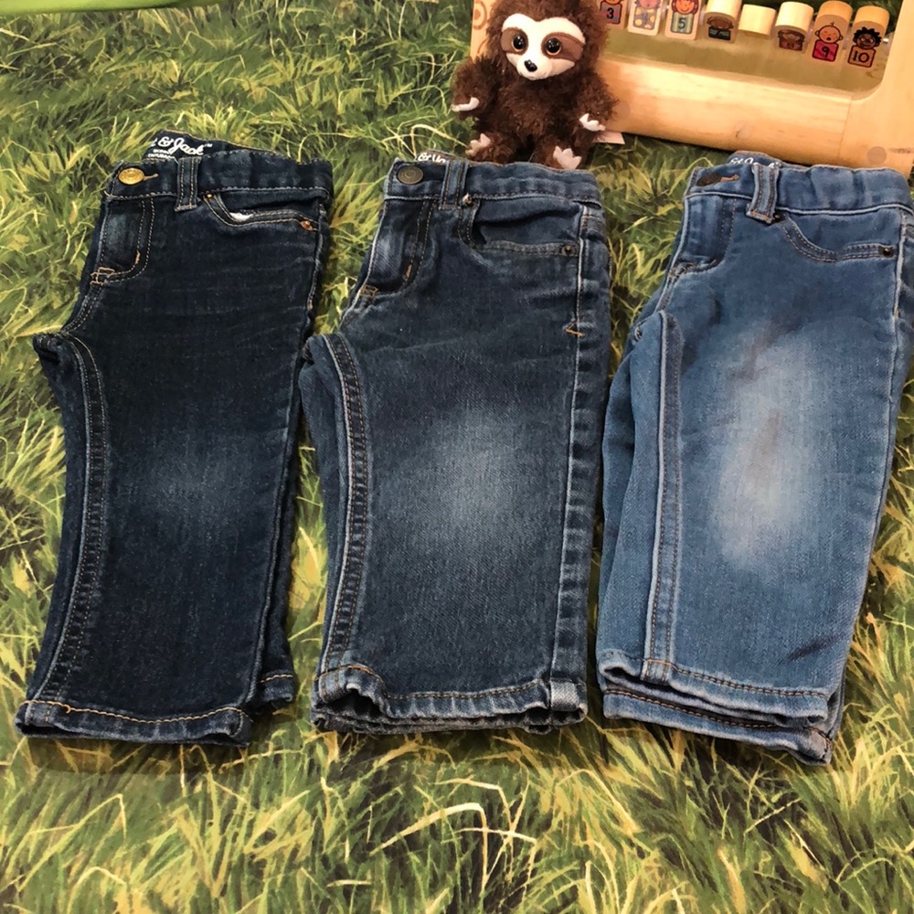 Toddler/ Baby girl blue jeans 18M